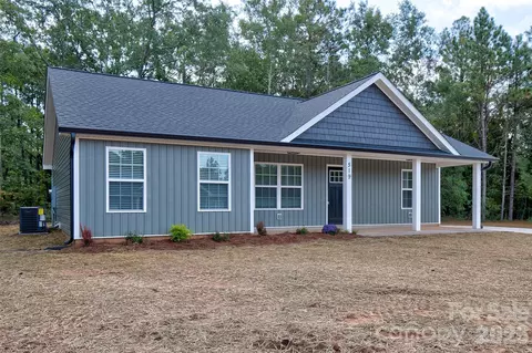 Exterior - 519 S Third St, Mcbee, SC 29101 photo 1 of 4
