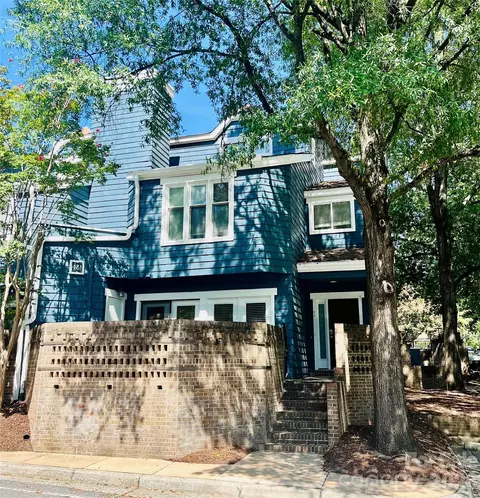 423 W 8th 73 St #73, Charlotte, NC 28202