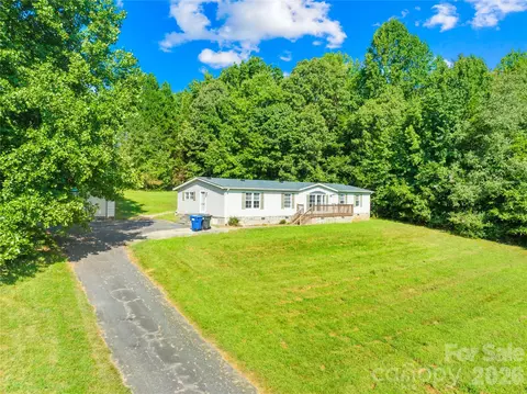 147 Gloria Brook 41 Dr #41, Statesville, NC 28677