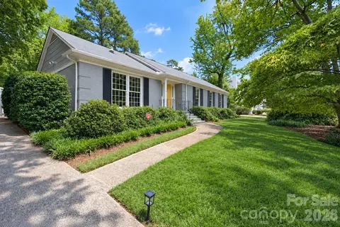 6009 Bismark Pl, Charlotte, NC 28211