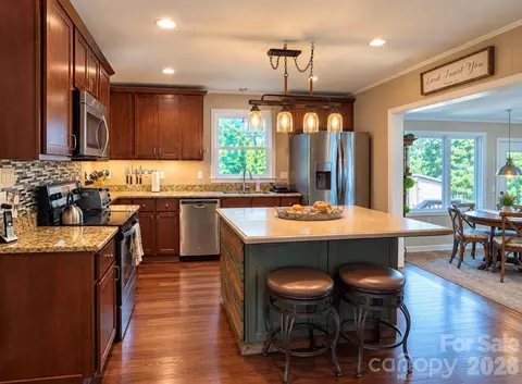 193 Bevis Ln, Statesville, NC 28677