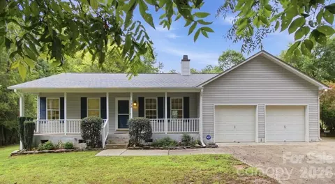 128 Maxamy Ln, Mooresville, NC 28117