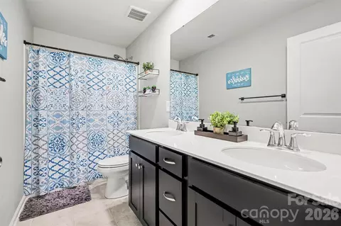 Entry Way - 1571 Loggerhead Dr, Lancaster, SC 29720 photo 5 of 5