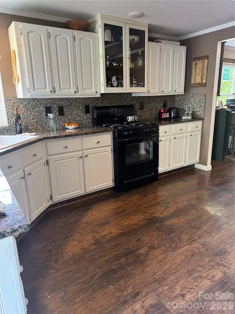 Kitchen - 49 Ramsey Rd, Marshall, NC 28753 photo 1 of 1