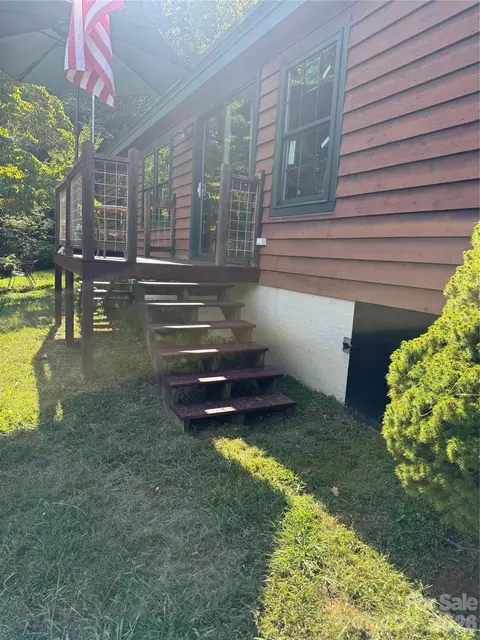 Exterior - 49 Ramsey Rd, Marshall, NC 28753 photo 3 of 9