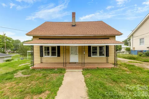 217 S Highland St, Gastonia, NC 28052