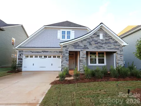 7120 Helmans Dr, Huntersville, NC 28078