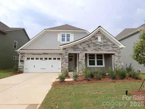 7120 Helmans Dr, Huntersville, NC 28078