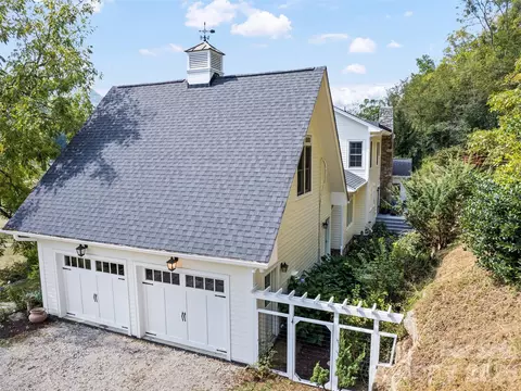 3827 Liner Creek Rd, Clyde, NC 28721 photo 5