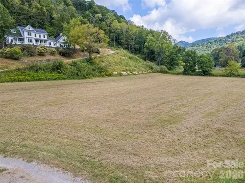 3827 Liner Creek Rd, Clyde, NC 28721 photo 15