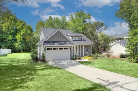 9841 Rich Hatchet Rd, Huntersville, NC 28078