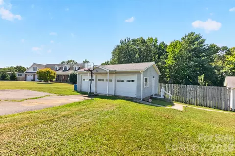 Other - 455 Hubbard Rd, Hickory, NC 28601 photo 4 of 9