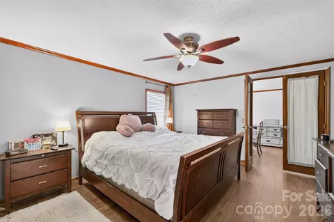 Bedroom - 455 Hubbard Rd, Hickory, NC 28601 photo 1 of 3