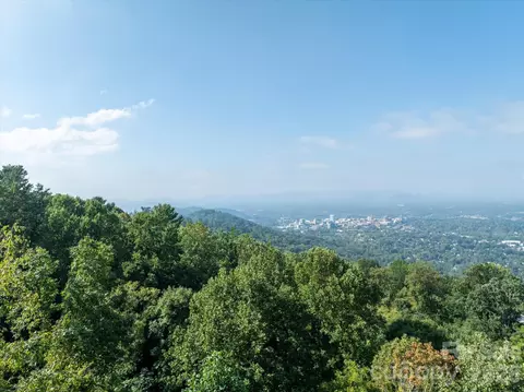 99999 Westhaven 32 Dr #32, Asheville, NC 28804