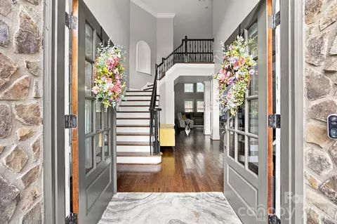 Entry Way - 6671 Fox Ridge Cir, Davidson, NC 28036 photo 1 of 7