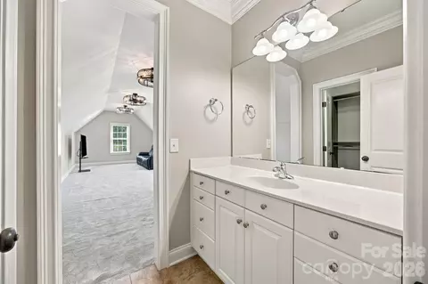 Bath - 6671 Fox Ridge Cir, Davidson, NC 28036 photo 4 of 4