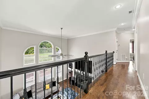 Entry Way - 6671 Fox Ridge Cir, Davidson, NC 28036 photo 7 of 7