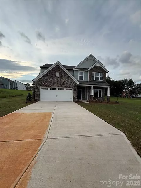 2509 Deer Walk Ct, Lincolnton, NC 28092