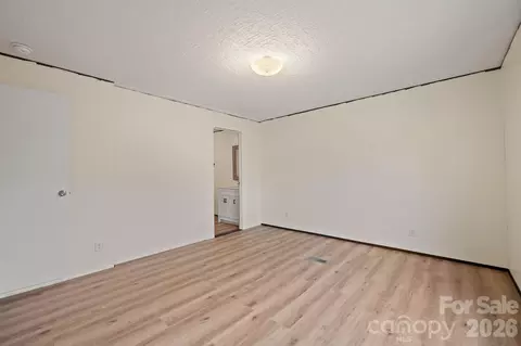 Bedroom - 2913 Conner Cir, Morganton, NC 28655 photo 6 of 6