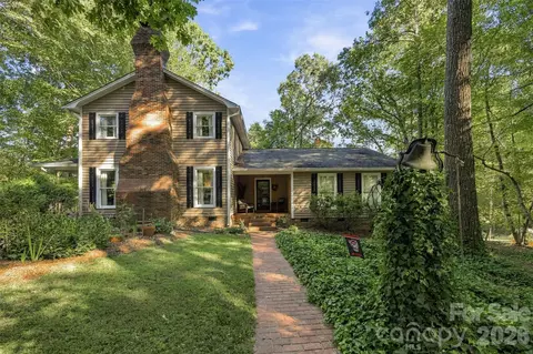 2840 Sparrow Springs Rd, Gastonia, NC 28052