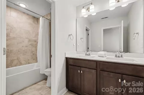Bath - 6247 Six String Ct, Fort Mill, SC 29708 photo 3 of 3