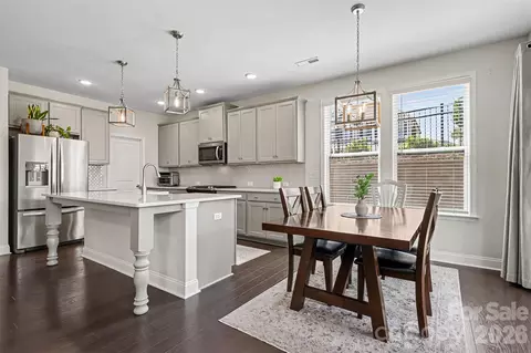 Kitchen - 6247 Six String Ct, Fort Mill, SC 29708 photo 4 of 4