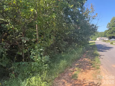 145 Sundance Cir, Statesville, NC 28625