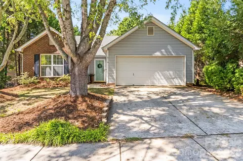 6419 Gatesville Ln, Charlotte, NC 28270