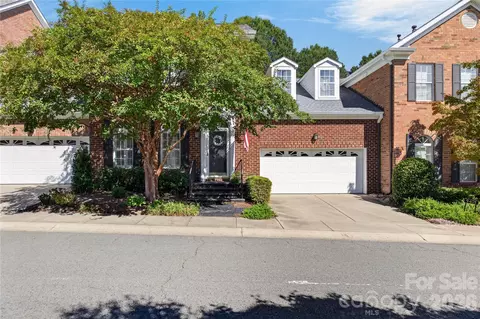 9363 Bonnie Briar Cir, Charlotte, NC 28277