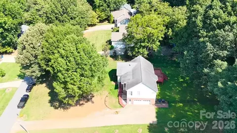 203 Springfield Rd, Statesville, NC 28625