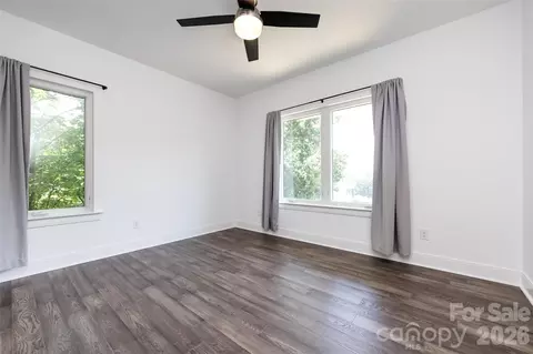 Bedroom - 232 Flint St, Charlotte, NC 28216 photo 6 of 8