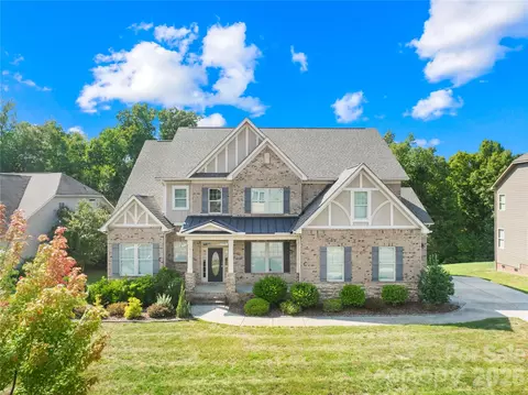 10735 Brandie Meadow Ln, Huntersville, NC 28078