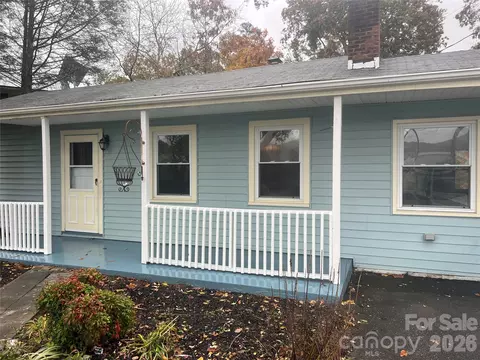 243 Governors View Rd, Asheville, NC 28805