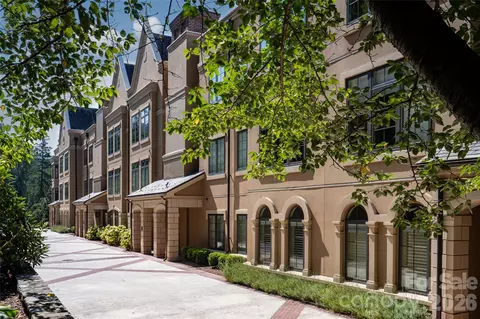 288 Macon 201 Ave #201, Asheville, NC 28804