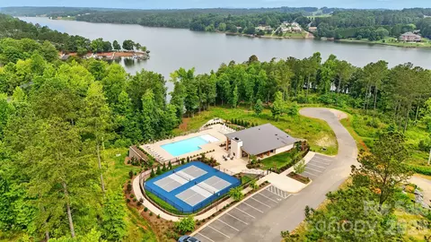 3318 Pyramid Peak 212 Trl #212, Connelly Springs, NC 28612