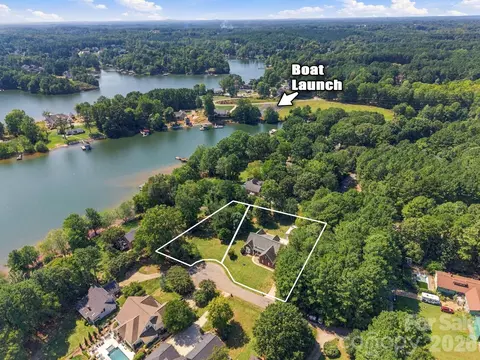 View/Area - 4353 Pine Harbor Dr, Denver, NC 28037 photo 2 of 5