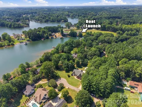 View/Area - 4353 Pine Harbor Dr, Denver, NC 28037 photo 3 of 5