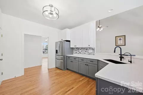 Kitchen - 4353 Pine Harbor Dr, Denver, NC 28037 photo 2 of 6