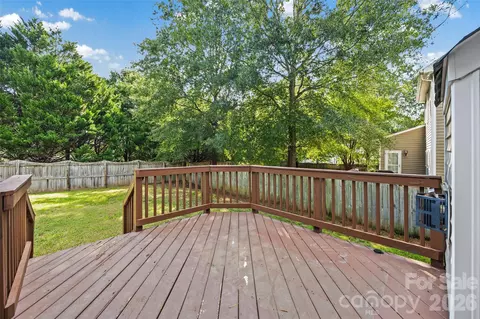 Exterior - 322 Lorraine Rd, Fort Mill, SC 29708 photo 3 of 5