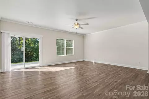 Living - 3914 Allenby Pl, Monroe, NC 28110 photo 3 of 4