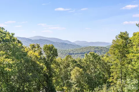 107 Copperhead Cv, Fairview, NC 28730 photo 11