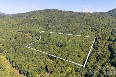 107 Copperhead Cv, Fairview, NC 28730 photo 4