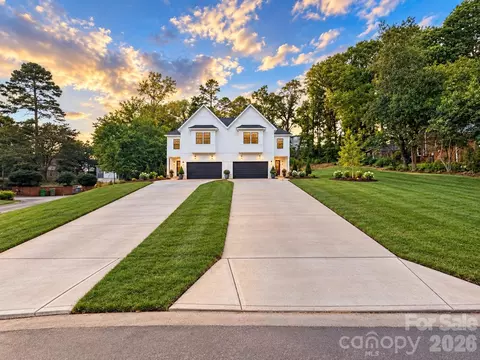 552 Carolyn Ln, Charlotte, NC 28213