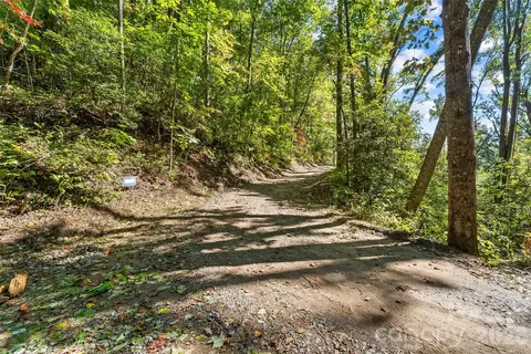 605 Lower Loop Dr, Fletcher, NC 28732 photo 9