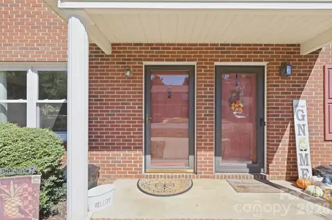 Exterior - 102 Brandywine C2 Dr #C2, Conover, NC 28613 photo 1 of 2