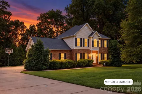 2591 Chandy St, Newton, NC 28658