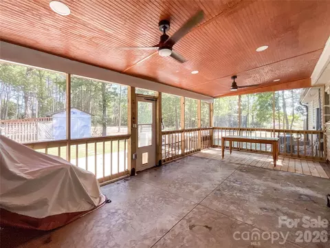 Exterior - 412 N Secrest Ave, Monroe, NC 28110 photo 1 of 10