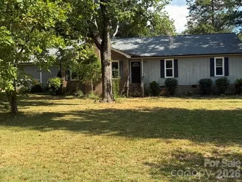 1011 Robin Ln, Rock Hill, SC 29730