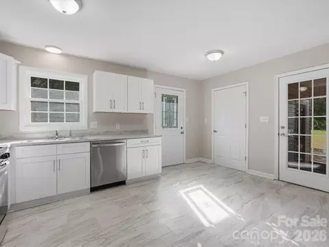 Kitchen - 102 Cushman Dr, Chester, SC 29706 photo 3 of 4