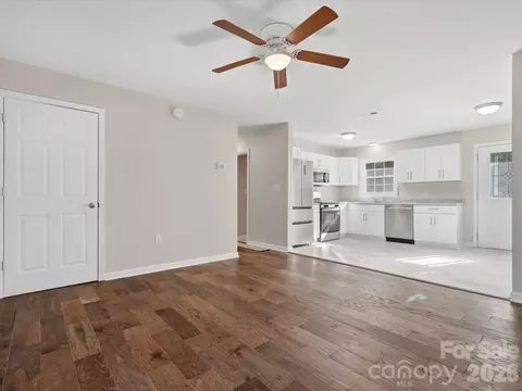 Living - 102 Cushman Dr, Chester, SC 29706 photo 2 of 6